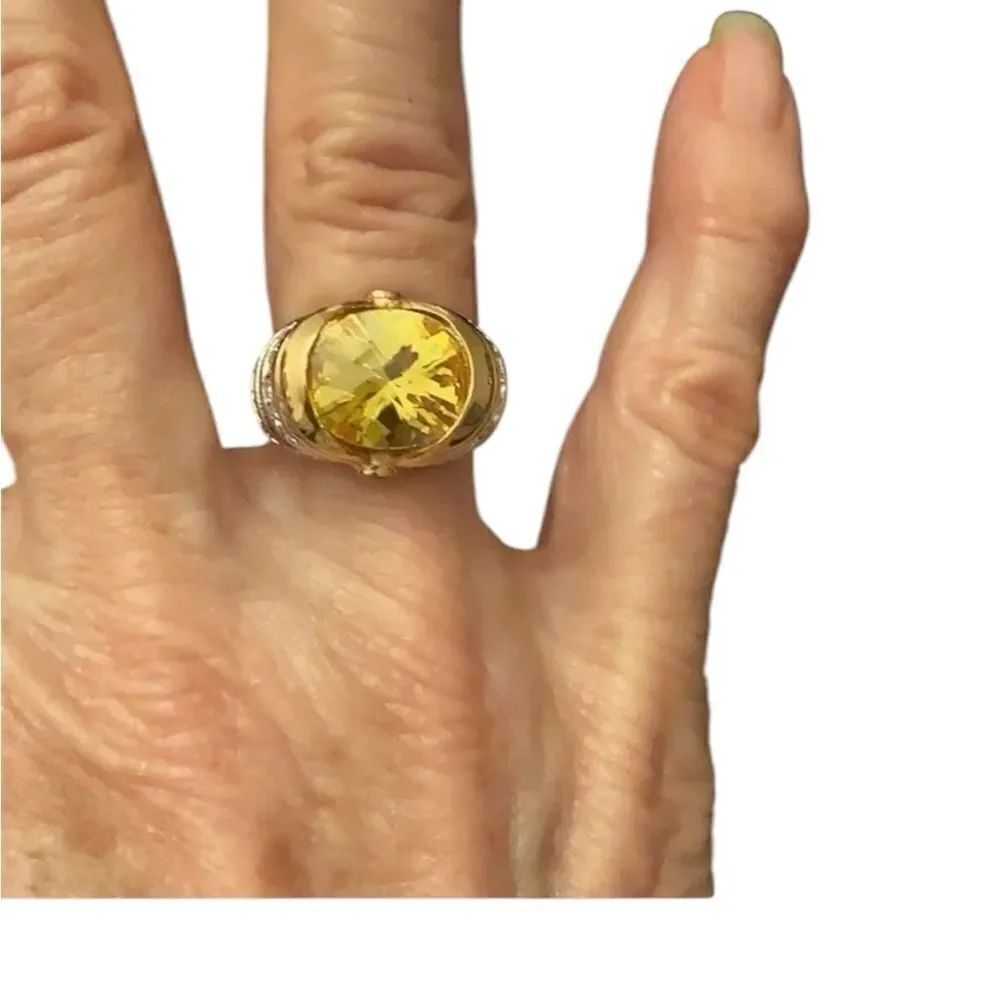 Gorgeous gold plated cocktail ring large yellow center stone w/white stones EUC
